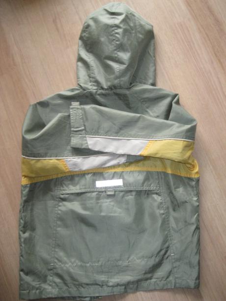 Bunda větrovka, 128