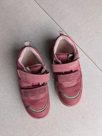 Nízké boty, superfit,29