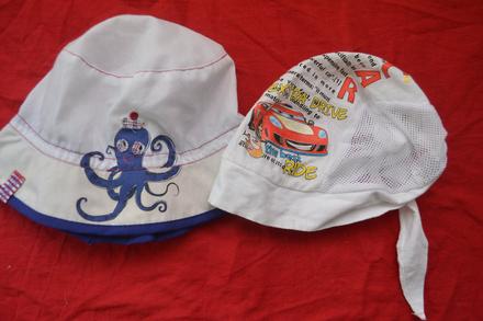 2x letní klobouček a pirát,80-92, 92