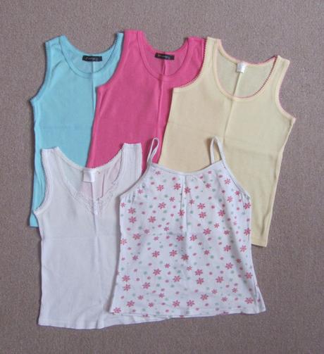 Dívčí košilky, 140