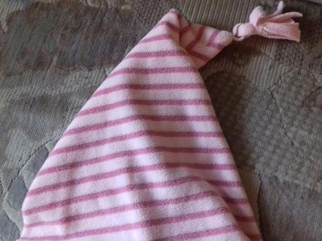 Krásná skřítkovská čepice cca 1-2roky top stav, 80