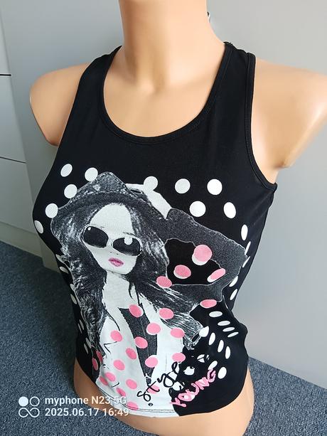 Tílko zn."here+there c&a" vel."134-140", c&a,134