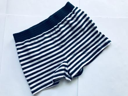 Kraťasy - v.18/24 měs., 92