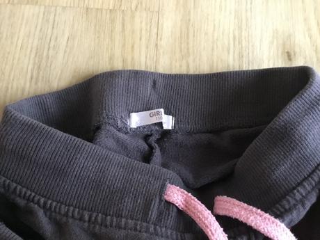 Troje tepláky s květinami, pepco,110