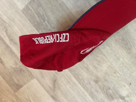 Kšiltovka, puma,134