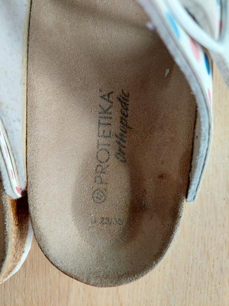 Pantofle, protetika,35