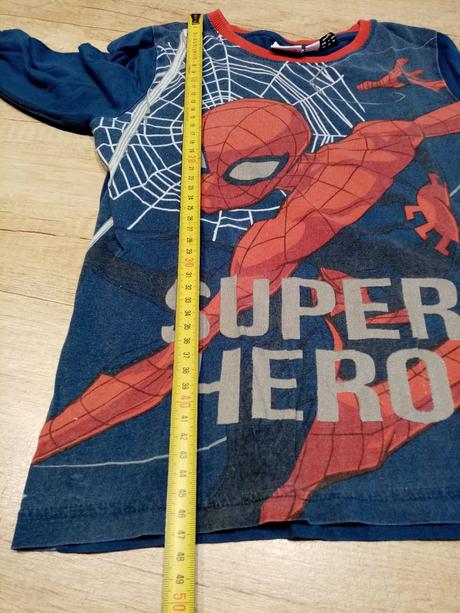 Pyžamo spiderman vel. 122/128, 122