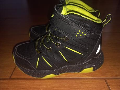 Kotníkové boty, 28