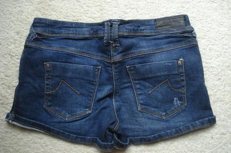 Šortky, c&a,38