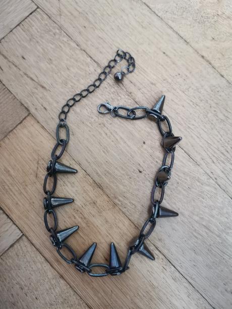 Choker řetízek, 