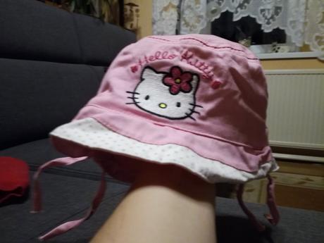 Klobouček hello kitty, 56