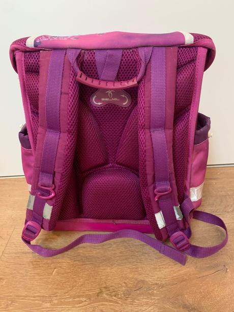 Sada pre prváčku - aktovka a bábika s koníkom, 