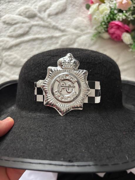 St1/ kostým policajt - v.5/6 let, 