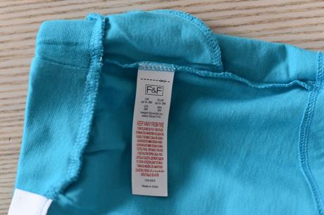 Kraťasy vel. 0 - 3 m, f&f,62