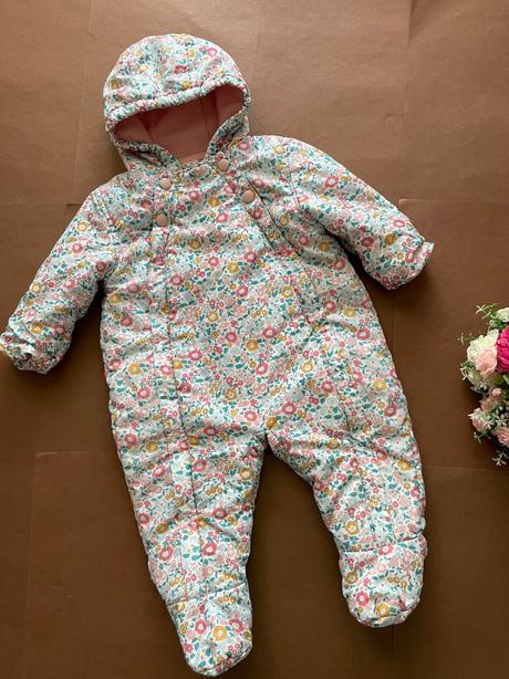 Kombinéza kojenecká s květy - v.6/9 měs, marks & spencer,74