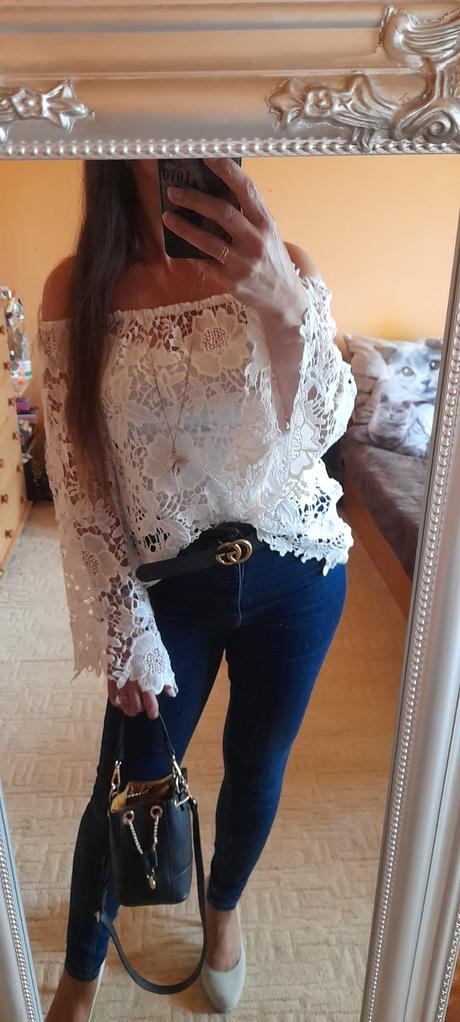 Květinový krajkový top s dlouhými rukávy,