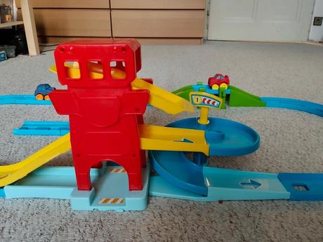 Dráha pro autíčka + autíčka, 