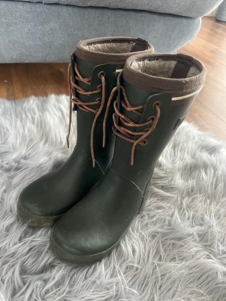 Zateplené holinky, 33