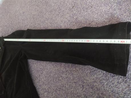 Černé sako, cherokee,38