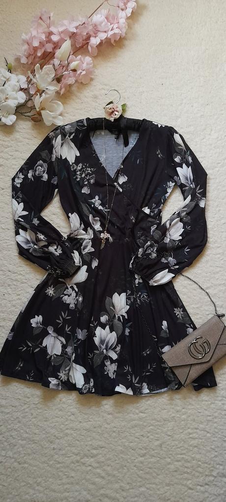 Lipsy květované šaty s dlouhými rukávy, lipsy london,42