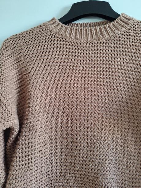 Svetr vel. 146 / 152, 146