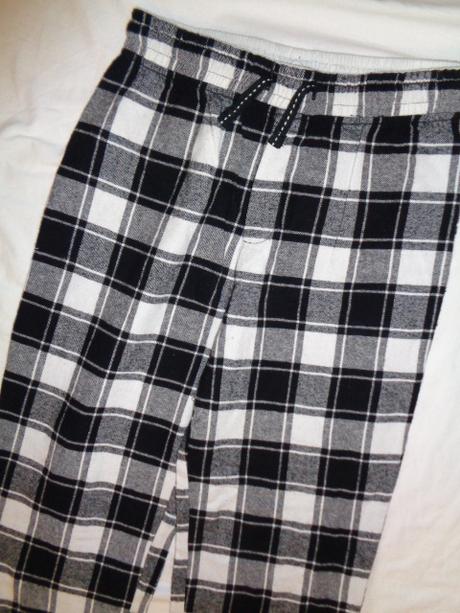 Super kostičkované černobílé flanelové kalhoty, pepperts,134 / 140