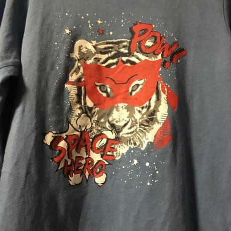 Vel. 110 modré triko s tygrem, 110