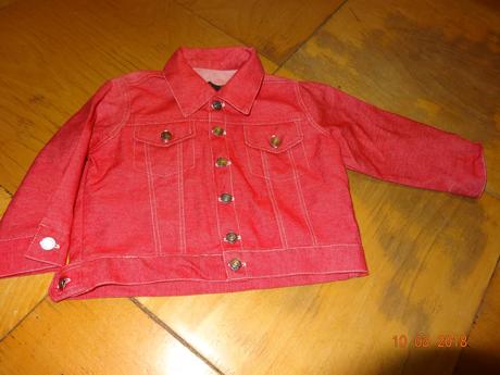 Džínová bundička, 92