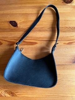 Malá černá kabelka holčičí, h&m