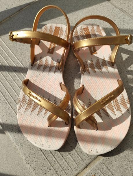 Dívčí sandále, sandálky vel. 33, 33