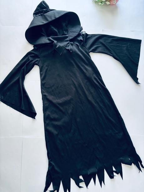 An7/ kostým hábit s kapuci - v.6/8 let, 