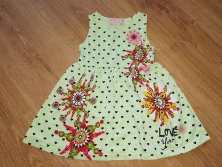 Šatičky se srdíčky, 86