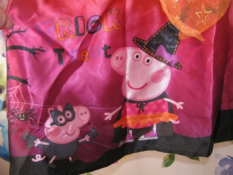 Karneval- šaty magický a strašidelný peppa pig,