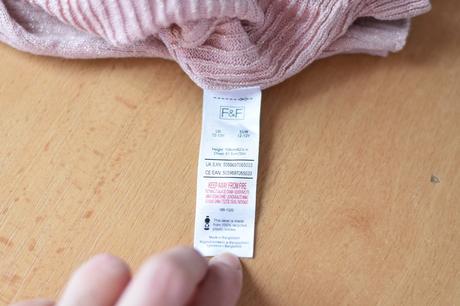 Svetr vel. 12 - 13 let, f&f,158