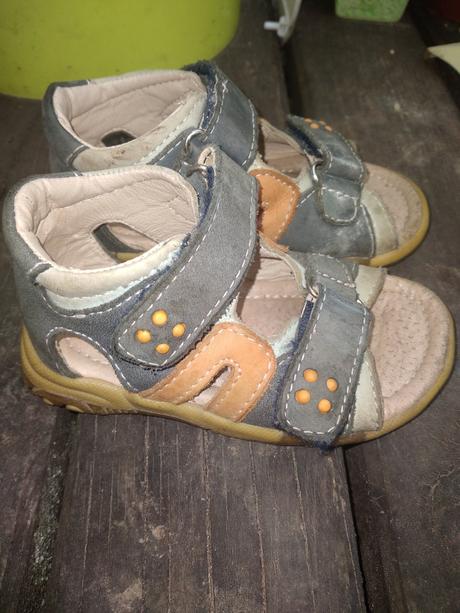 Dětské sandálky vel. 22, vnit.stélka 14 cm, bären-schuhe,22