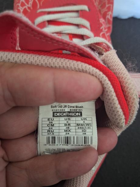 Dívčí boty značky decathlon vel. 38., decathlon,38
