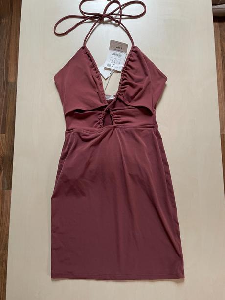 Nové sexy minišaty/nebo top, vel s, pc 480 kč, pul, pull&bear,s
