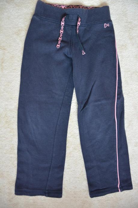 Nextové tepláky 4-5 let - už jen troje, next,110