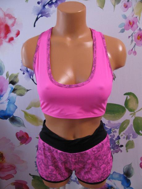 Sportovní nová souprava-podprsenka a šortky, m