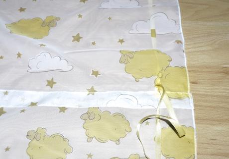 2 zaclonky s beranky a oveckami,