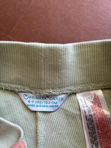 Kraťasy - v.6/7 let, primark,122