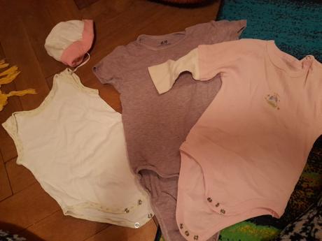 Mix body,bodýčka,čepička zdarma na holku, 86–98