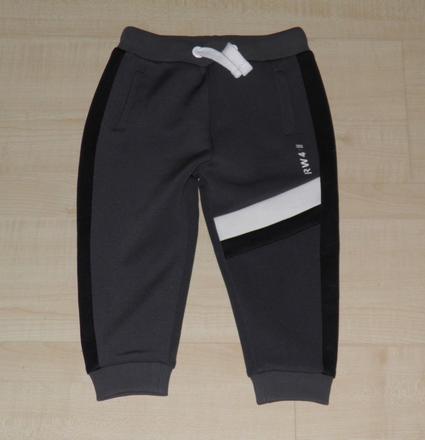 Top stav - softshellové tepláky - vel.92, river island,92