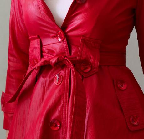 Červený kabátek se sukýnkou vel xxxs, xs