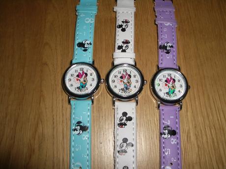Nové hodinky minnie , baterie není součástí , cena, 