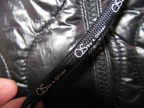 Dámský prošívaný zimní kabát,parka se stojáčkem, quiksilver,m
