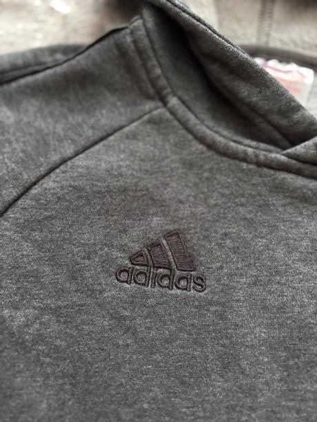 K12/ mikina tmavě šedá zn. adidas - v.cca 7/8 let, adidas,128