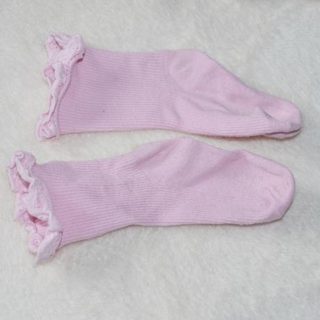 Ponozky se zdobenym krajem, 23