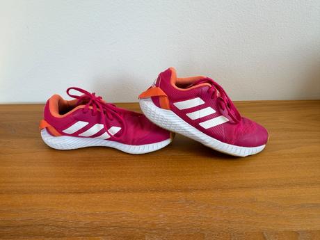 Tenisky adidas - sálovky, adidas,36