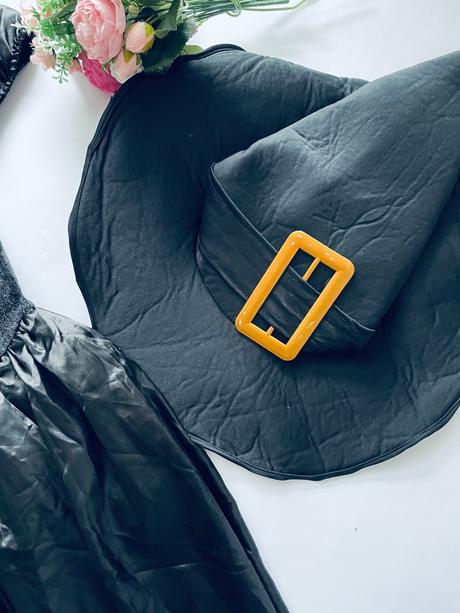 An12/ kostým čarodějnice - v.s, 